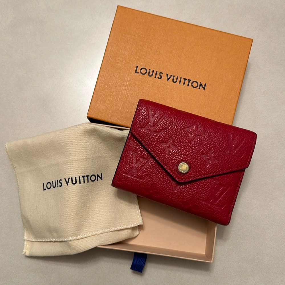 Louis Vuitton Victorine Wallet